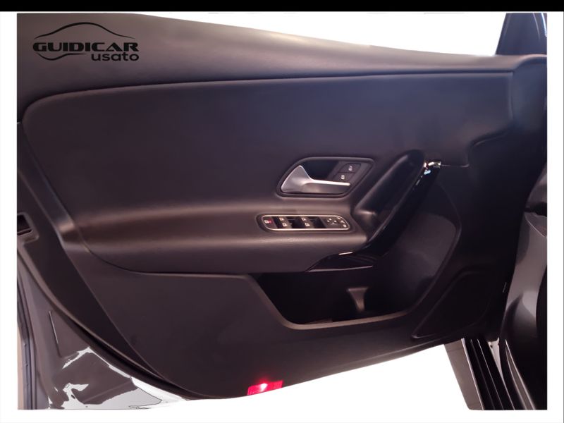 GuidiCar - Mercedes Classe a 2019 A 180 d Sport auto Usato
