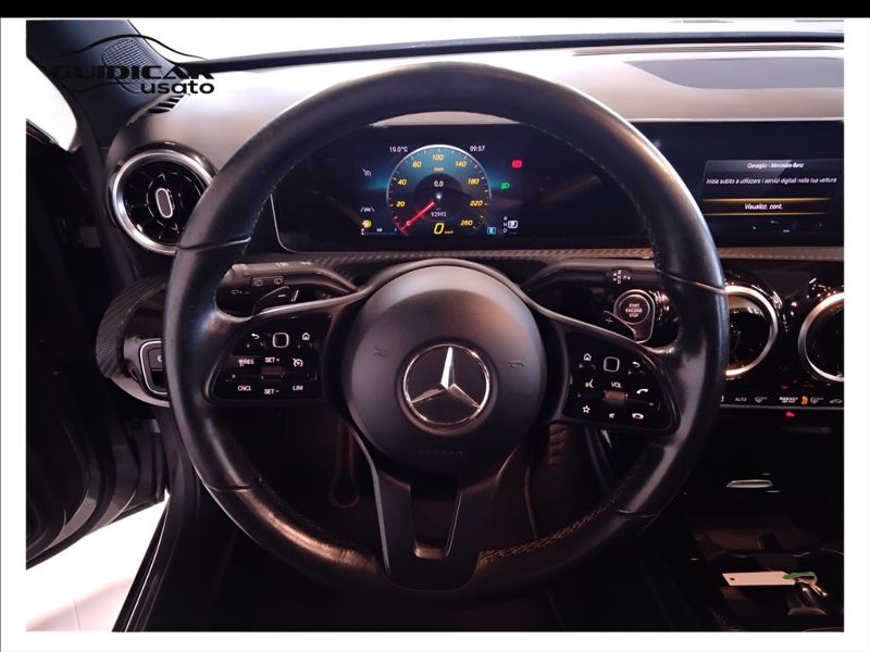 GuidiCar - Mercedes Classe a 2019 A 180 d Sport auto Usato