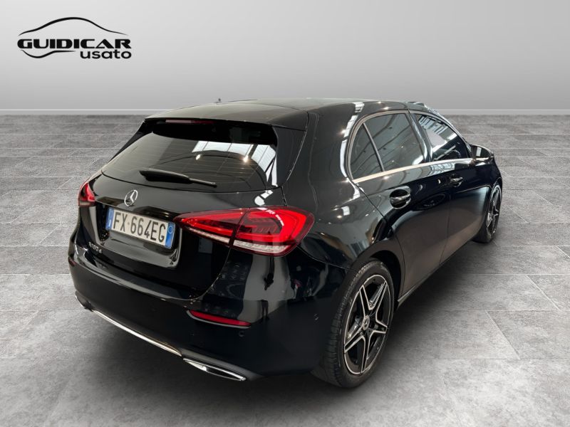 GuidiCar - Mercedes Classe a 2019 A 180 d Sport auto Usato