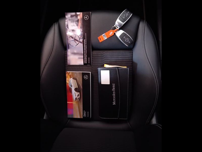 GuidiCar - Mercedes Classe a 2021 A 180 d Sport auto Usato