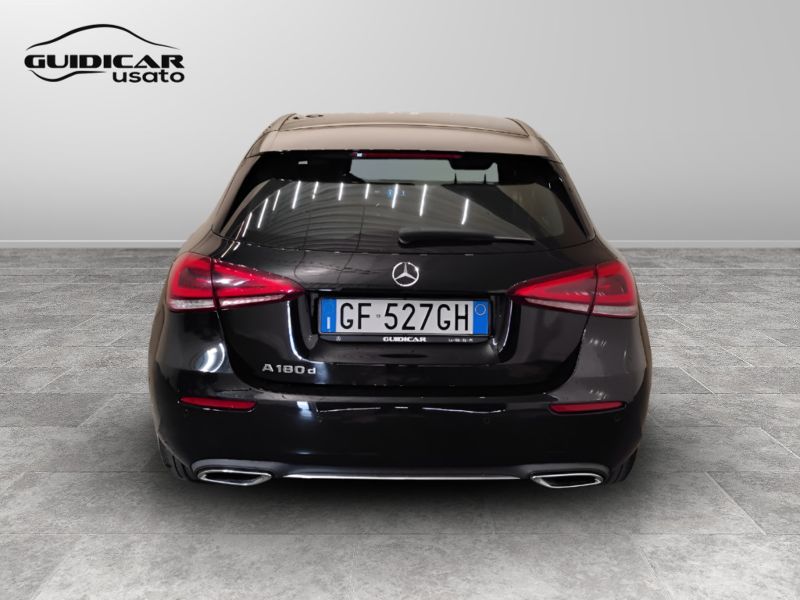 GuidiCar - Mercedes Classe a 2021 A 180 d Sport auto Usato