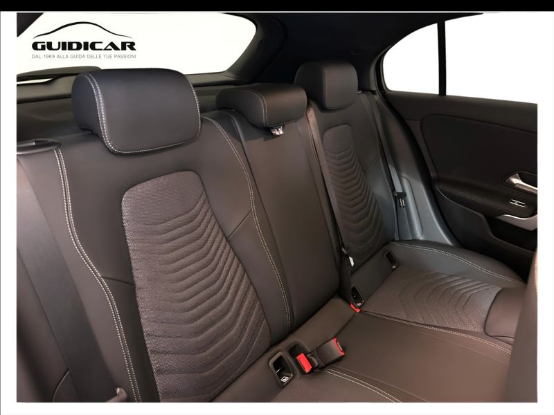 GuidiCar - MERCEDES BENZ Classe a 1 A 180 Sport auto Nuovo