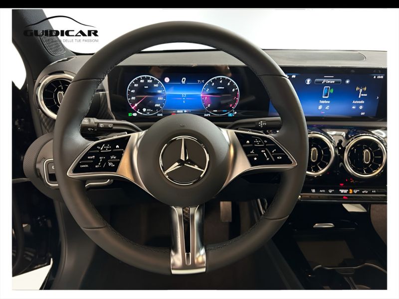 GuidiCar - MERCEDES BENZ Classe a 1 A 180 Sport auto Nuovo
