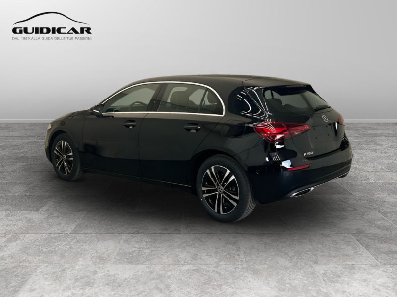 GuidiCar - MERCEDES BENZ Classe a 1 A 180 Sport auto Nuovo