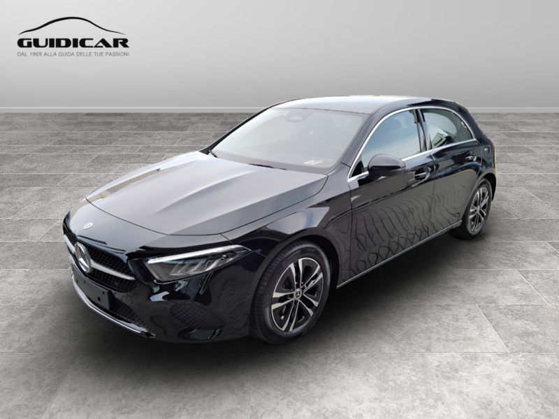 GuidiCar - MERCEDES BENZ Classe a 1 A 180 Sport auto Nuovo