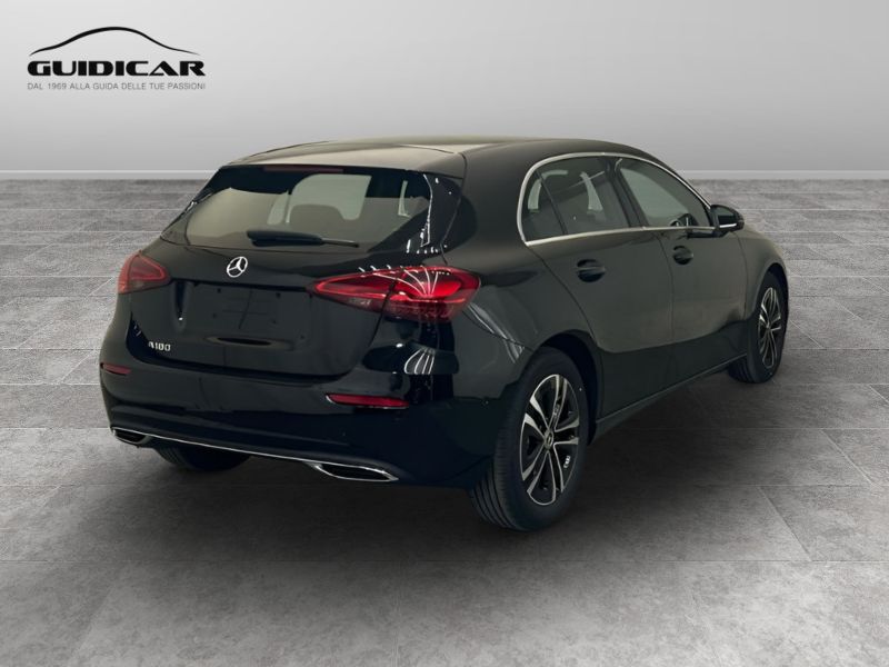 GuidiCar - MERCEDES BENZ Classe a 1 A 180 Sport auto Nuovo