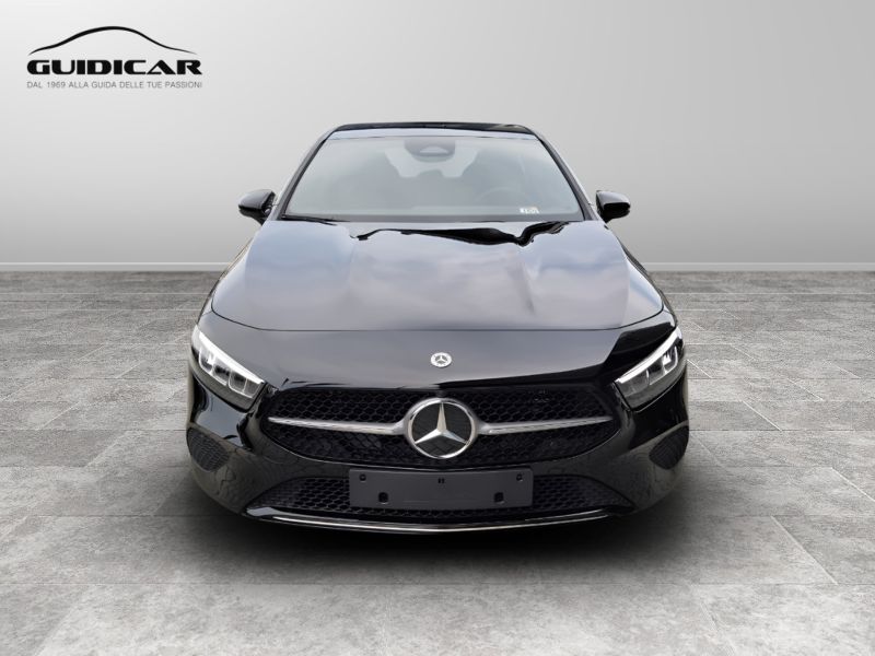GuidiCar - MERCEDES BENZ Classe a 1 A 180 Sport auto Nuovo