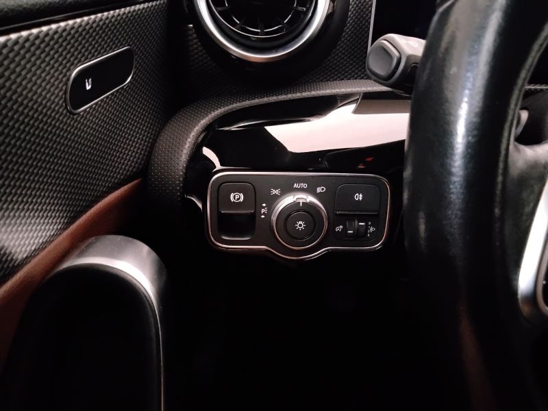 GuidiCar - Mercedes Classe a 2018 A 180 Sport Usato