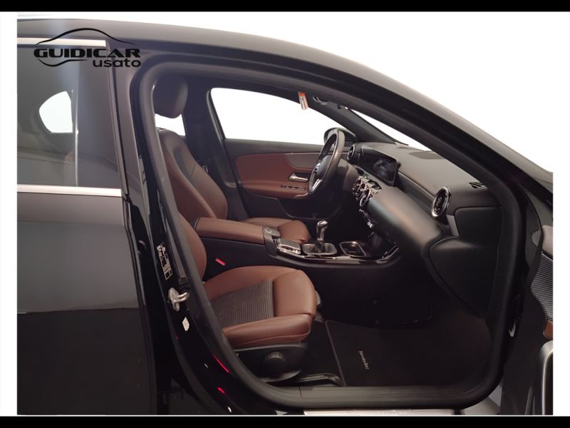 GuidiCar - Mercedes Classe a 2018 A 180 Sport Usato