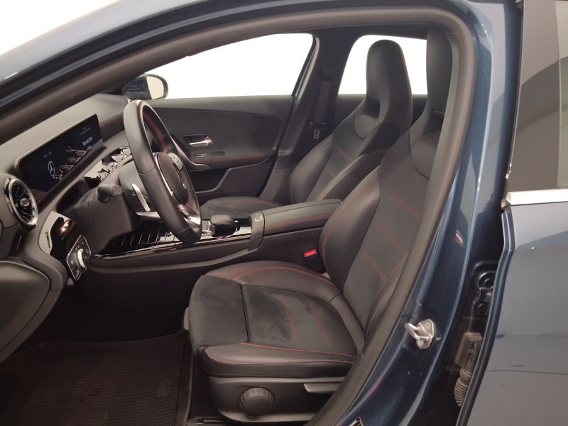 GuidiCar - Mercedes Classe a 2022 A 200 d Premium Night edition auto Usato