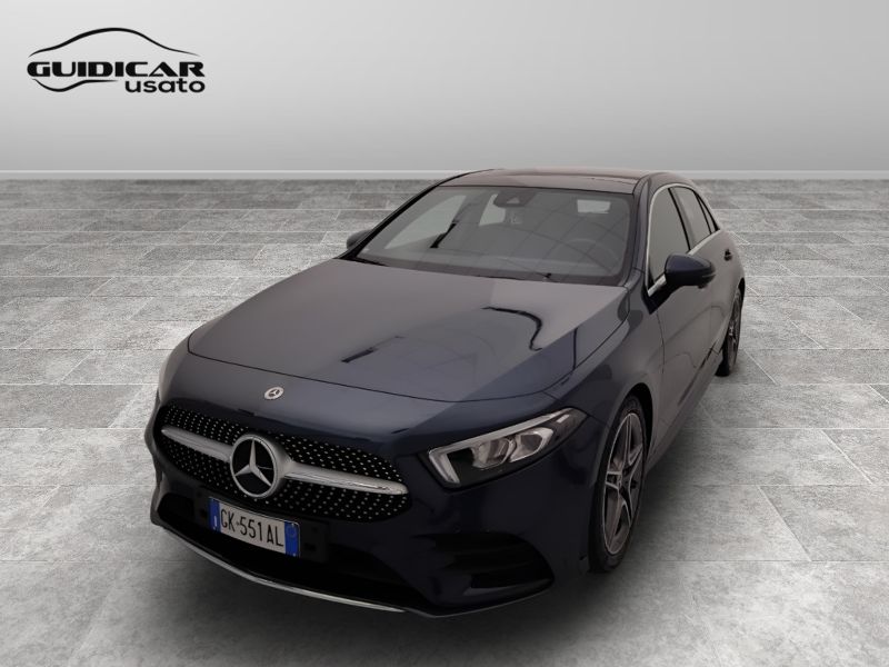 GuidiCar - Mercedes Classe a 2022 A 200 d Premium Night edition auto Usato