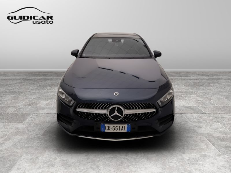 GuidiCar - Mercedes Classe a 2022 A 200 d Premium Night edition auto Usato