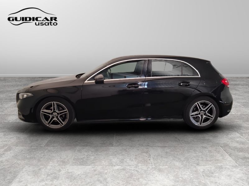 GuidiCar - Mercedes Classe a 2018 A 200 Premium auto Usato