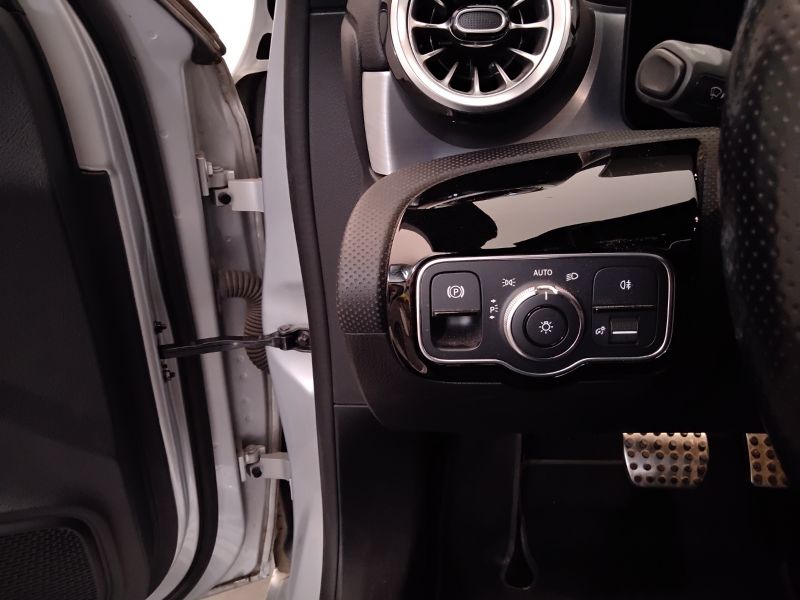GuidiCar - Mercedes Classe a 2021 A 250 e eq-power Premium auto Usato