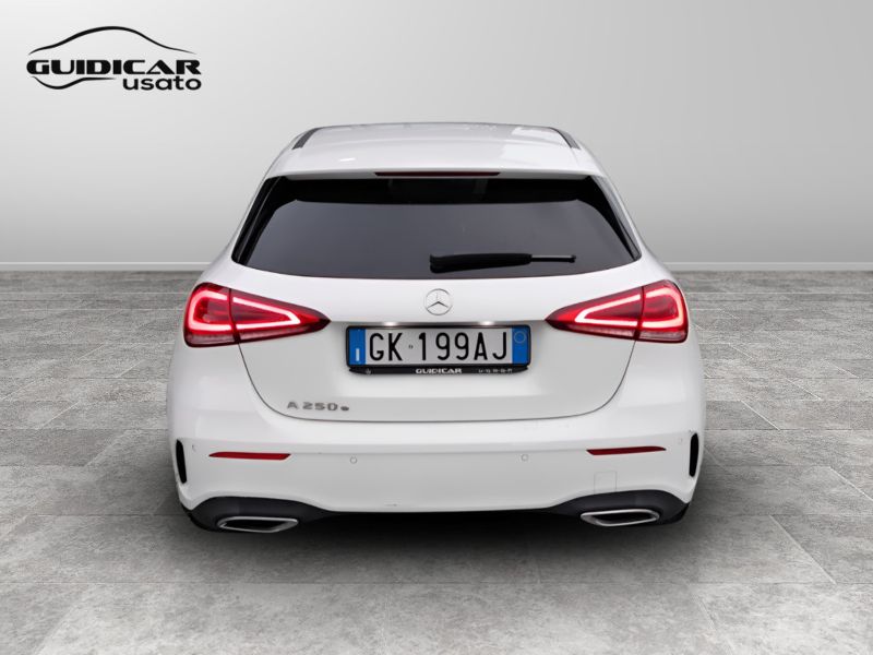 GuidiCar - Mercedes Classe a 2022 A 250 e eq-power Premium auto Usato