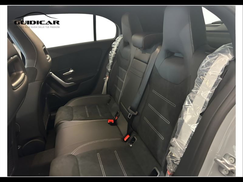 GuidiCar - MERCEDES BENZ Classe a 1 A 180 d Alpine Grey Edition Nuovo