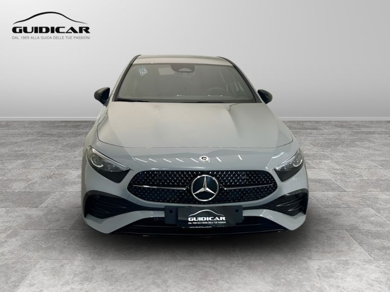 GuidiCar - MERCEDES BENZ Classe a 1 A 180 d Alpine Grey Edition Nuovo