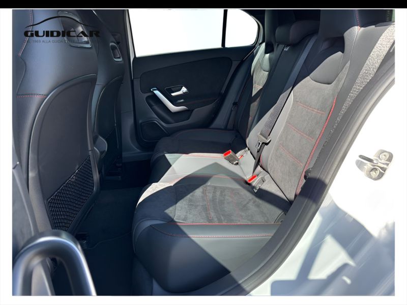 GuidiCar - MERCEDES BENZ Classe a 1 A 180 d Automatic AMG Line ADVANCED Nuovo