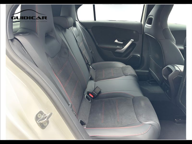 GuidiCar - MERCEDES BENZ Classe a 1 A 180 d Automatic AMG Line ADVANCED Nuovo