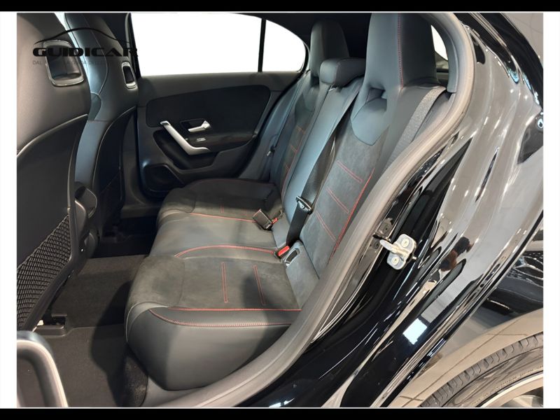 GuidiCar - MERCEDES BENZ Classe a 1 A 180 d Automatic AMG Line ADVANCED Nuovo