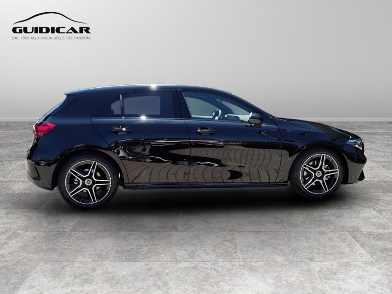 GuidiCar - MERCEDES BENZ Classe a 1 A 180 d Automatic AMG Line ADVANCED Nuovo