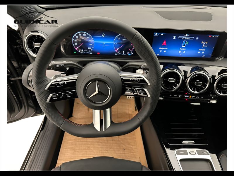 GuidiCar - MERCEDES BENZ Classe a 1 A 180 d Automatic AMG Line ADVANCED Nuovo