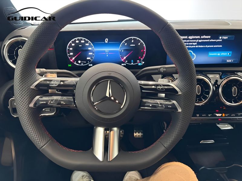 GuidiCar - MERCEDES BENZ Classe a 1 A 180 d Automatic AMG Line ADVANCED Nuovo