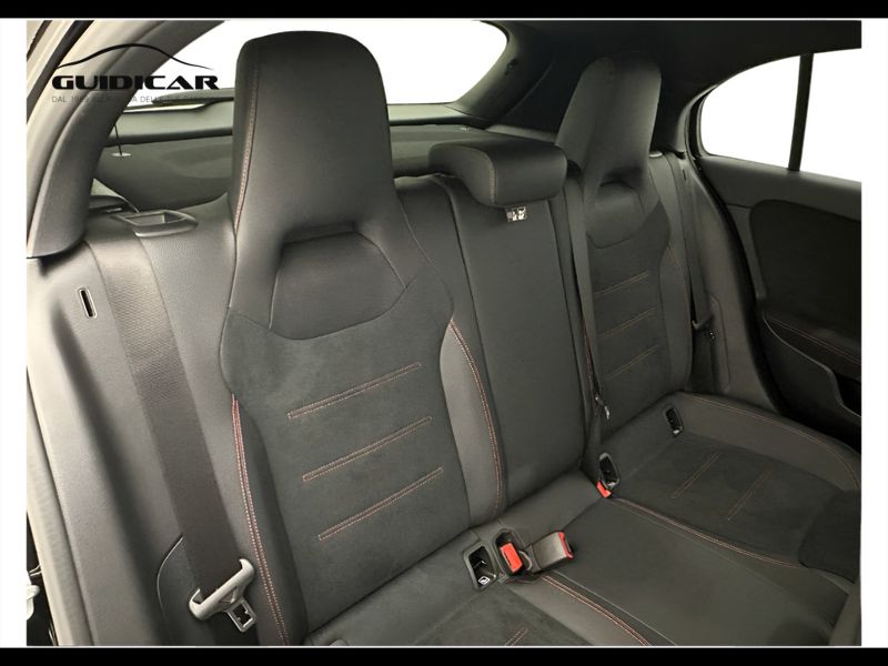 GuidiCar - MERCEDES BENZ Classe a 1 A 180 d Automatic AMG Line ADVANCED Nuovo