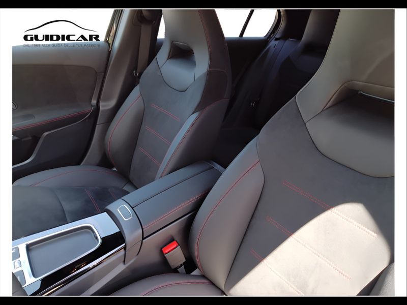 GuidiCar - MERCEDES BENZ Classe a 1 A 180 d Automatic AMG Line ADVANCED Nuovo