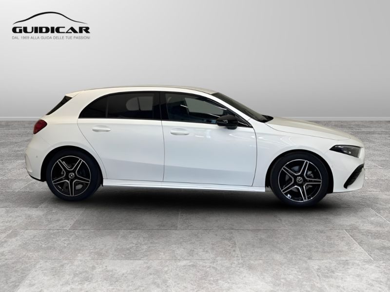 GuidiCar - MERCEDES BENZ Classe a 1 A 180 d Automatic AMG Line ADVANCED Nuovo