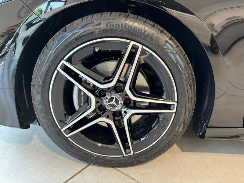 GuidiCar - MERCEDES BENZ Classe a 1 A 180 d Automatic AMG Line ADVANCED Nuovo