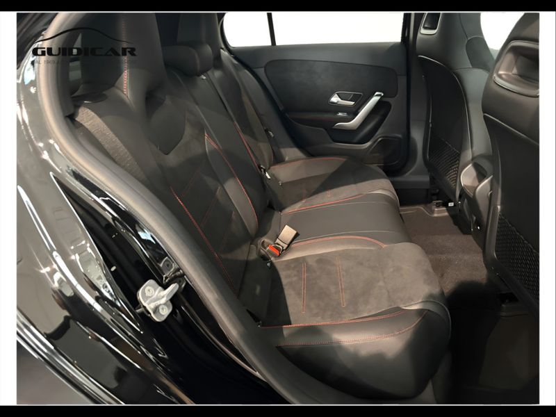 GuidiCar - MERCEDES BENZ Classe a 1 A 180 d Automatic AMG Line ADVANCED Nuovo