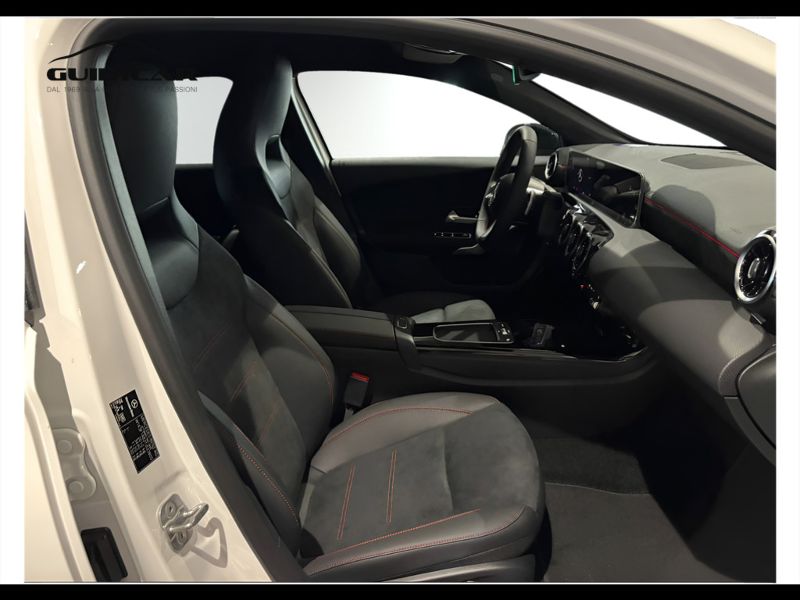 GuidiCar - MERCEDES BENZ Classe a 1 A 180 d Automatic AMG Line ADVANCED Nuovo