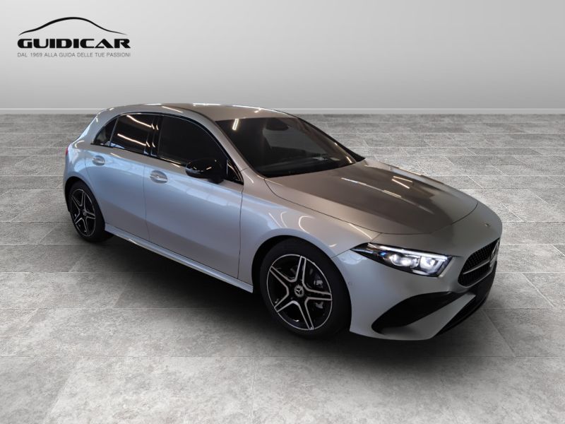 GuidiCar - MERCEDES BENZ Classe a 1 A 180 d Automatic AMG Line ADVANCED Nuovo