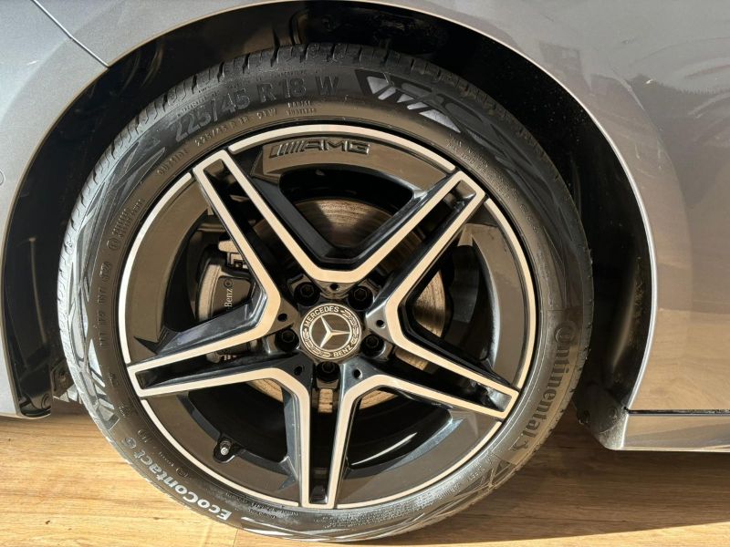 GuidiCar - MERCEDES BENZ Classe a 1 A 180 d Automatic AMG Line ADVANCED PLUS Nuovo