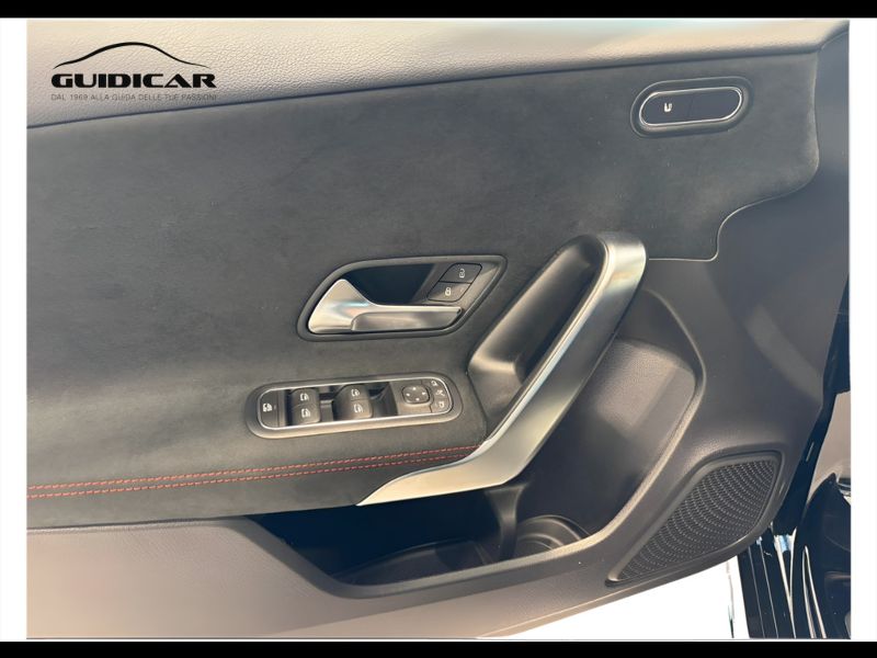 GuidiCar - MERCEDES BENZ Classe a 1 A 180 d Automatic AMG Line ADVANCED Nuovo