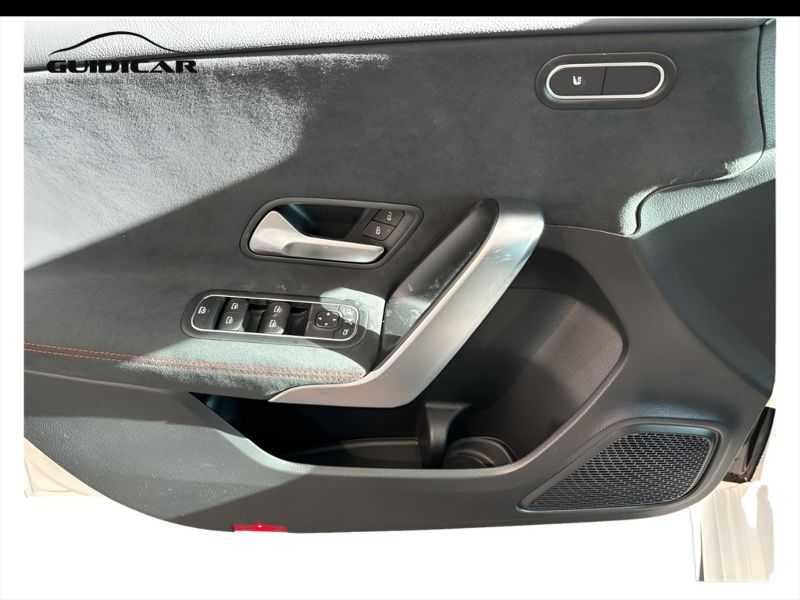 GuidiCar - MERCEDES BENZ Classe a 1 A 180 d Automatic AMG Line ADVANCED Nuovo