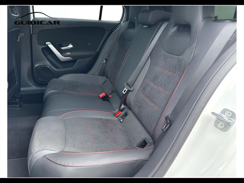 GuidiCar - MERCEDES BENZ Classe a 1 A 180 d Automatic AMG Line ADVANCED Nuovo