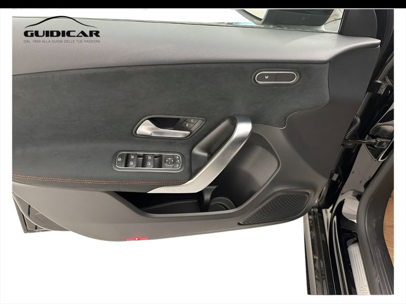 GuidiCar - MERCEDES BENZ Classe a 1 A 180 d Automatic AMG Line ADVANCED Nuovo