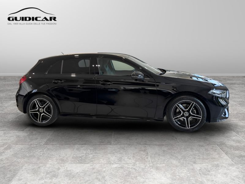 GuidiCar - MERCEDES BENZ Classe a 1 A 180 d Automatic AMG Line ADVANCED Nuovo