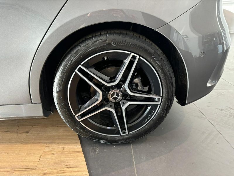 GuidiCar - MERCEDES BENZ Classe a 1 A 180 d Automatic AMG Line ADVANCED PLUS Nuovo