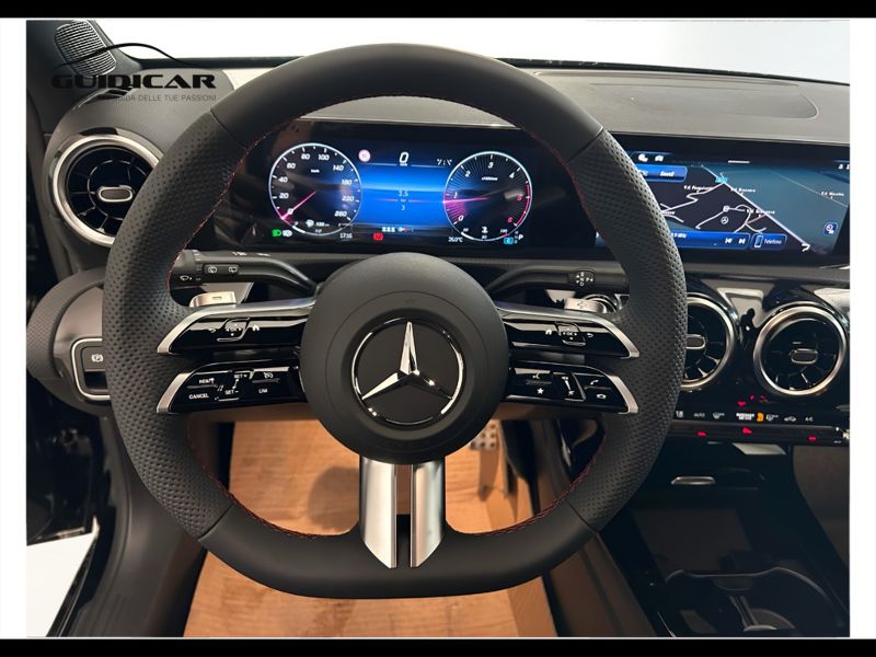 GuidiCar - MERCEDES BENZ Classe a 1 A 180 d Automatic AMG Line ADVANCED Nuovo