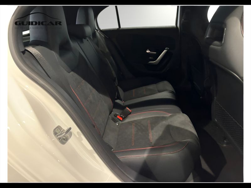 GuidiCar - MERCEDES BENZ Classe a 1 A 180 d Automatic AMG Line ADVANCED Nuovo