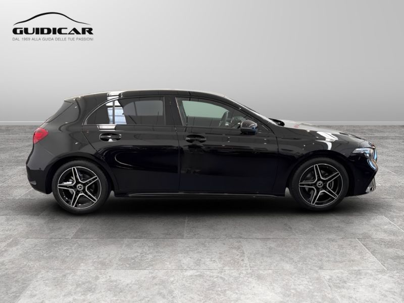 GuidiCar - MERCEDES BENZ Classe a 1 A 180 d Automatic AMG Line ADVANCED Nuovo