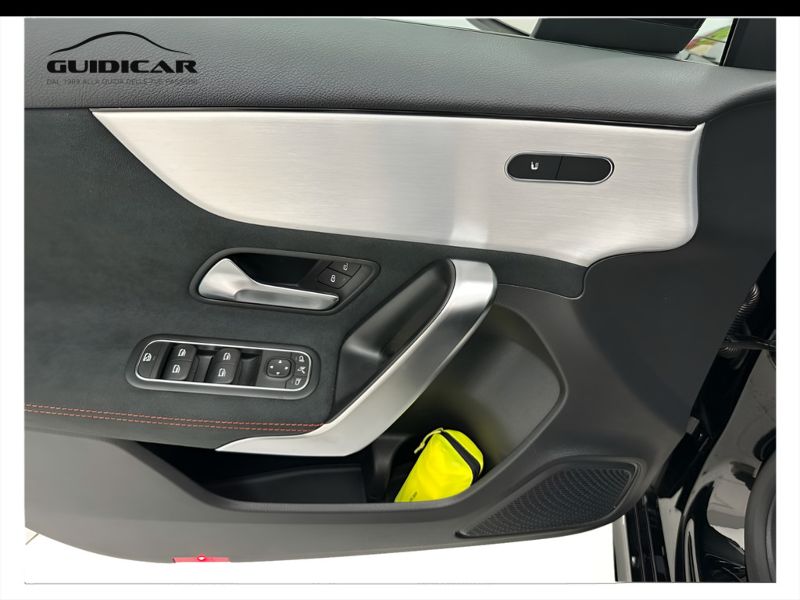 GuidiCar - MERCEDES BENZ Classe a 1 A 180 d Automatic AMG Line ADVANCED Nuovo