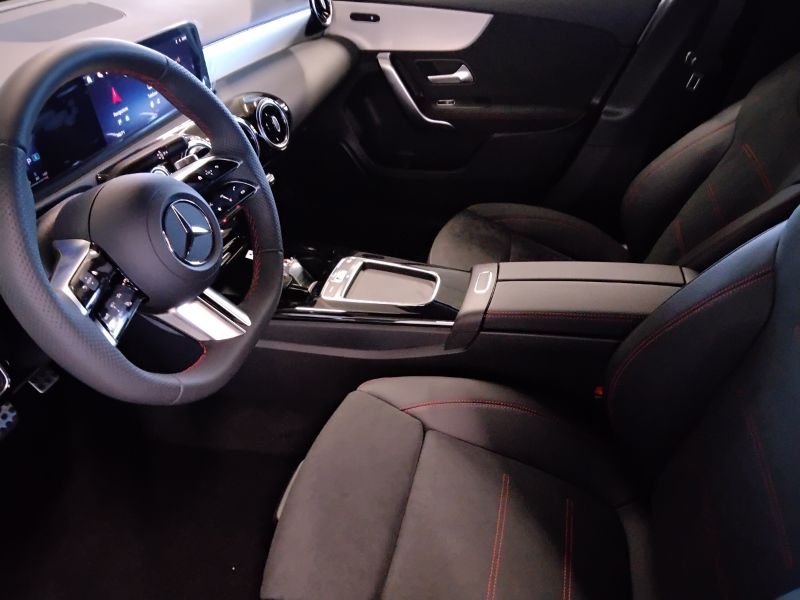 GuidiCar - MERCEDES BENZ Classe a 1 A 180 d Automatic AMG Line ADVANCED Nuovo