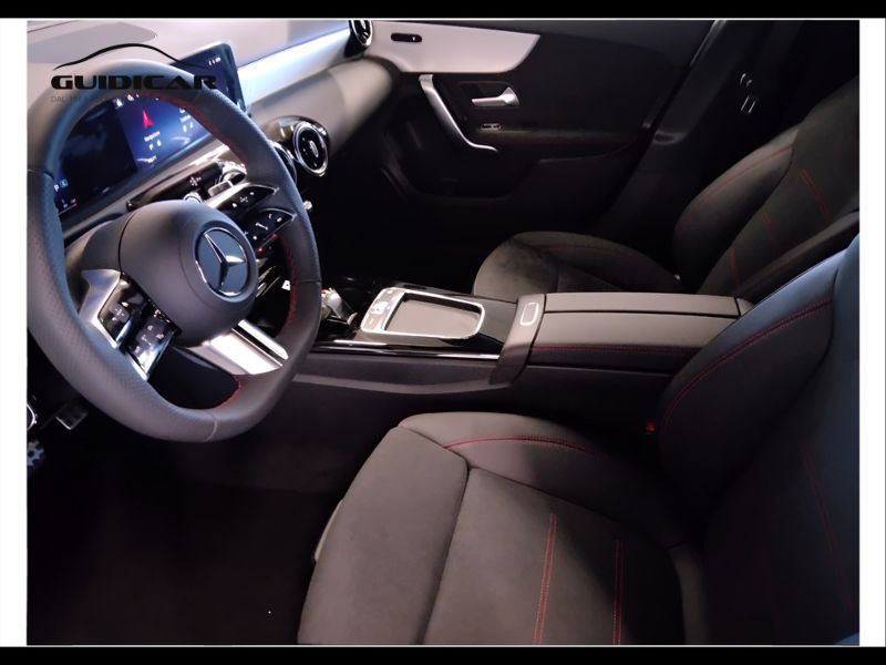 GuidiCar - MERCEDES BENZ Classe a 1 A 180 d Automatic AMG Line ADVANCED Nuovo