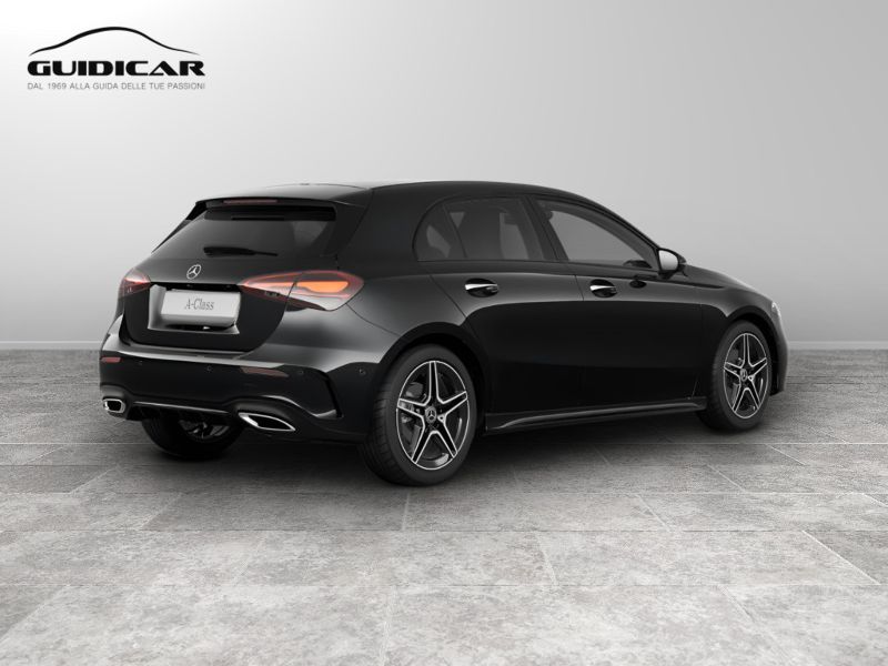 GuidiCar - MERCEDES BENZ Classe a 1 A 180 d Automatic AMG Line ADVANCED Nuovo