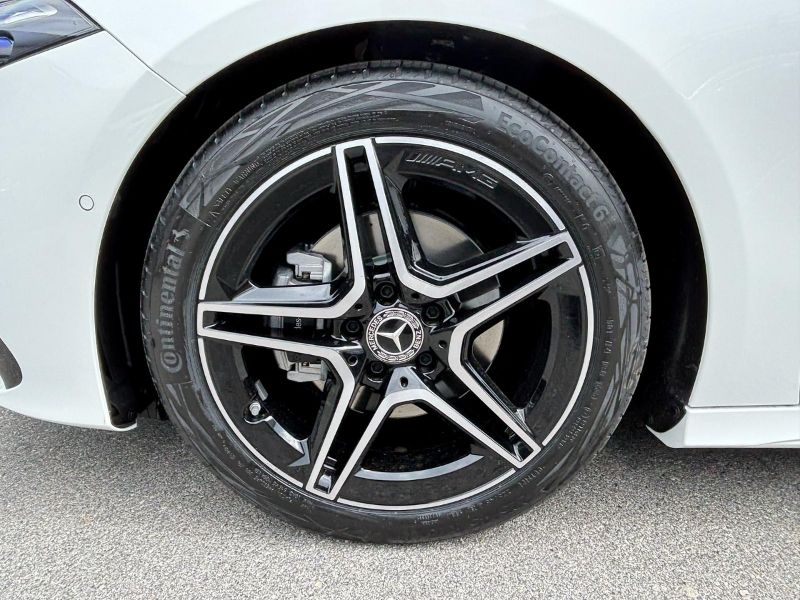 GuidiCar - MERCEDES BENZ Classe a 1 A 180 d Automatic AMG Line ADVANCED Nuovo