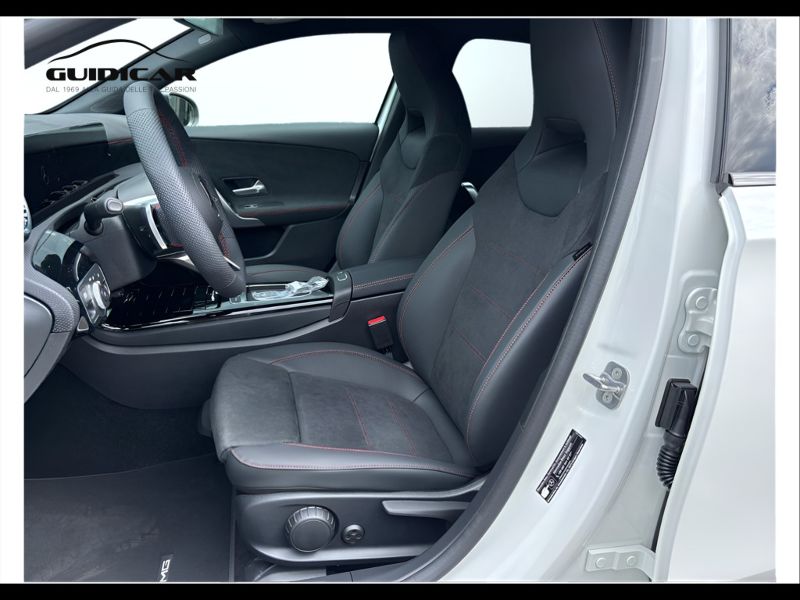GuidiCar - MERCEDES BENZ Classe a 1 A 180 d Automatic AMG Line ADVANCED Nuovo